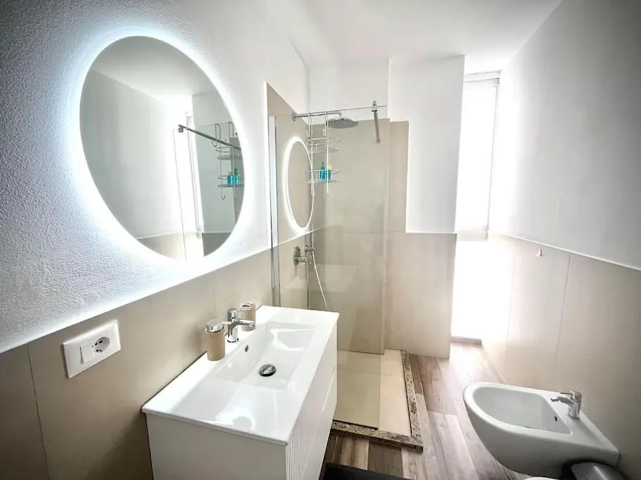 Durres Marina Sea & City Center Apartment